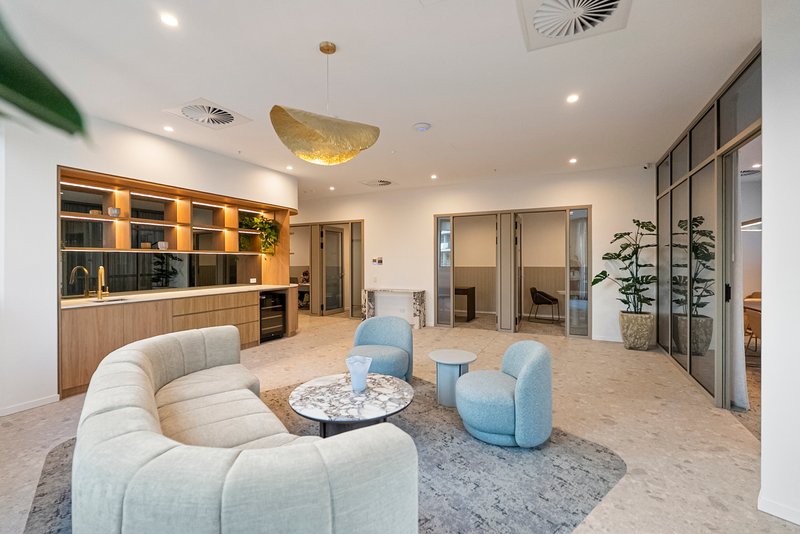 Photo - 12202/11 Cronin Avenue, Main Beach QLD 4217 - Image 32