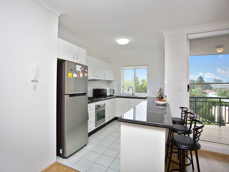 Photo - 12/21-27 Amy Street, Regents Park NSW 2143 - Image 2