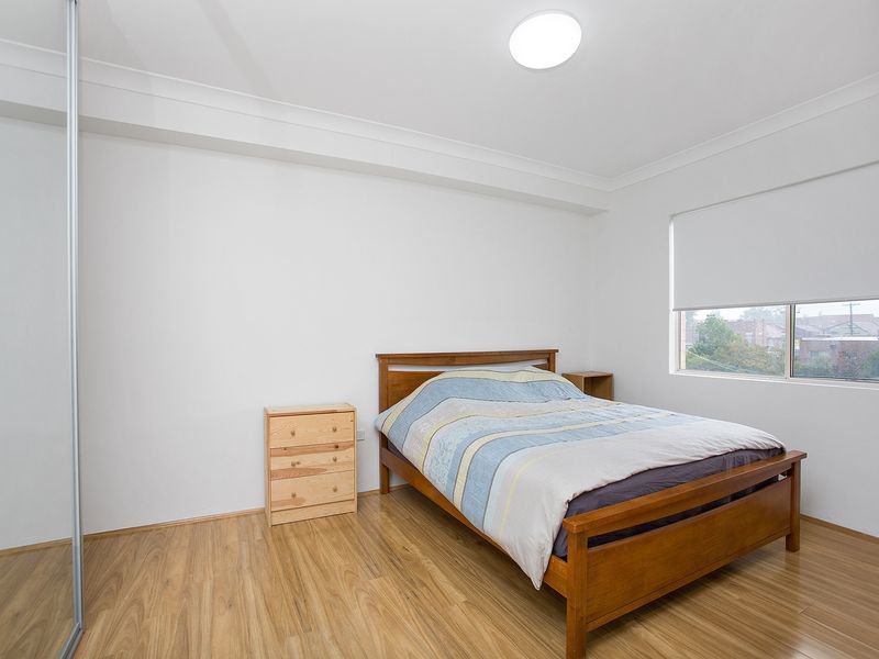 Photo - 12/21-27 Amy Street, Regents Park NSW 2143 - Image 6