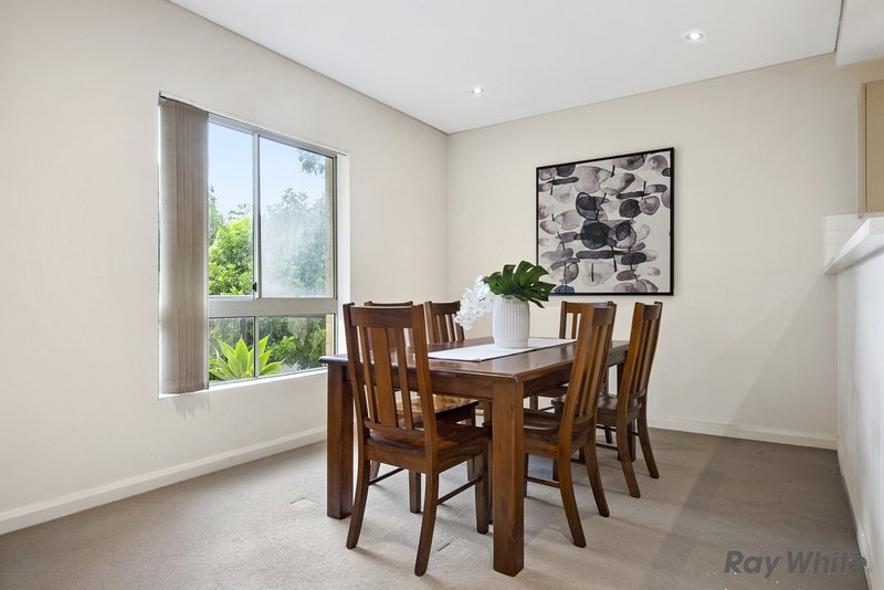 Photo - 12/22-26 Mercer Street, Castle Hill NSW 2154 - Image 3