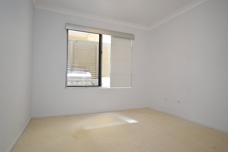 Photo - 12/22 Barney Street, Barney Point QLD 4680 - Image 11