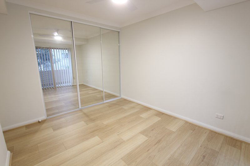 Photo - 12/22 Goulburn Street, Liverpool NSW 2170 - Image 4