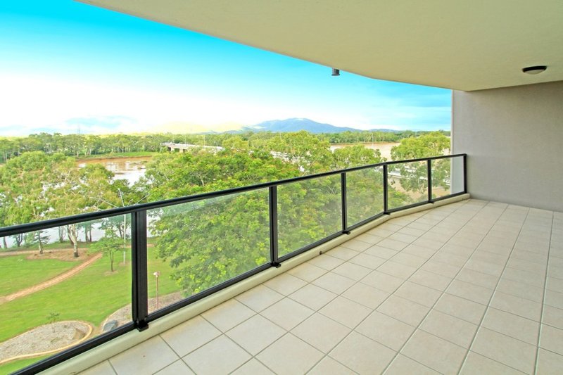 Photo - 12/22 Victoria Parade, Rockhampton City QLD 4700 - Image 3