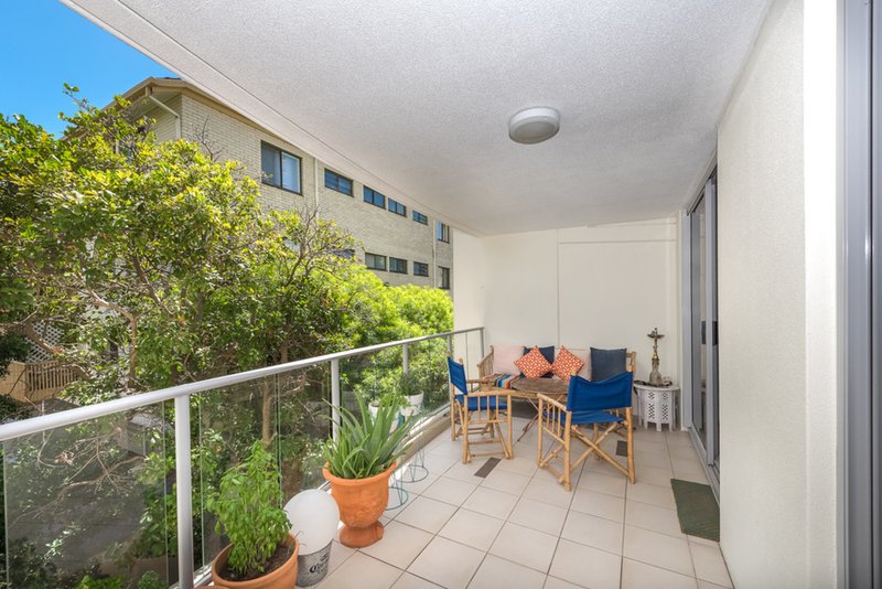 Photo - 122/21 Cypress Ave , Surfers Paradise QLD 4217 - Image 7