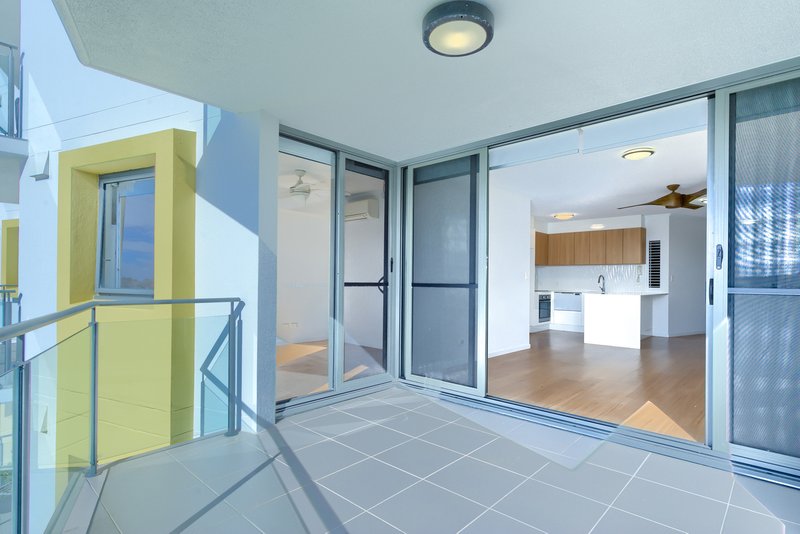 Photo - 122/21 Innovation Parkway, Birtinya QLD 4575 - Image 12