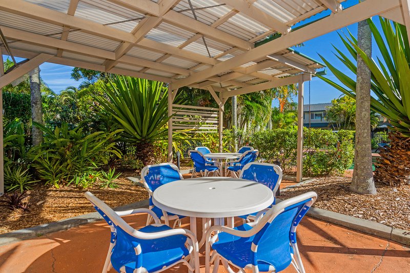 Photo - 122/215 Cottesloe Drive, Mermaid Waters QLD 4218 - Image 21