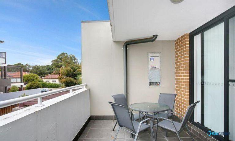 Photo - 12/223-225 William Street, Merrylands NSW 2160 - Image 8