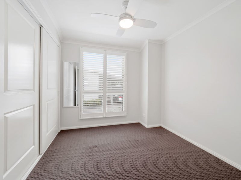 Photo - 122/30 Majestic Drive, Stanhope Gardens NSW 2768 - Image 7