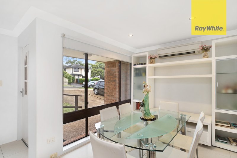 Photo - 12/24-28 Jacaranda Road, Caringbah NSW 2229 - Image 3