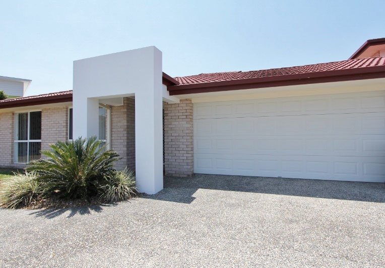 Photo - 1/224 Billinghurst Crescent, Upper Coomera QLD 4209 - Image 1