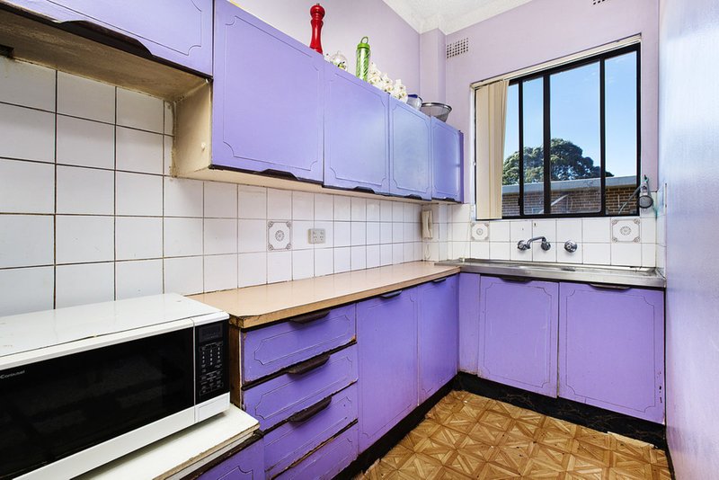 Photo - 12/25-27 Robertson Street, Kogarah NSW 2217 - Image 2