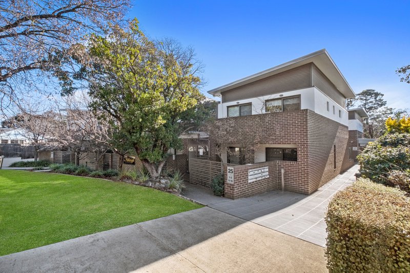 12/25 Owen Crescent, Lyneham ACT 2602