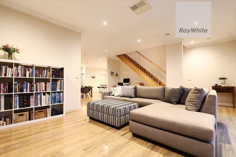 Photo - 12/26 Hillcrest Drive, Westmeadows VIC 3049 - Image 2