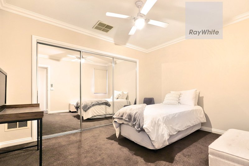 Photo - 12/26 Hillcrest Drive, Westmeadows VIC 3049 - Image 10