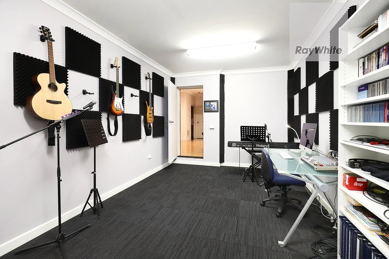 Photo - 12/26 Hillcrest Drive, Westmeadows VIC 3049 - Image 14