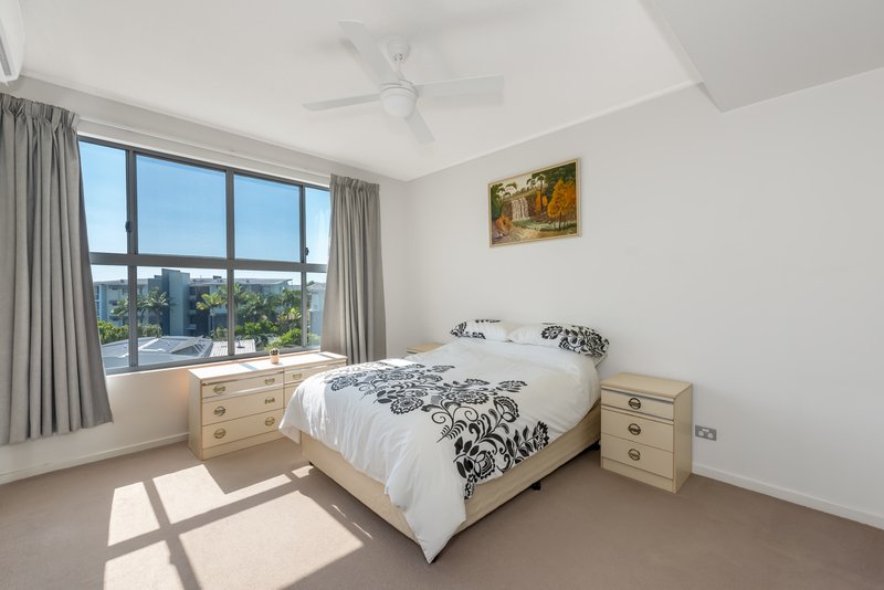 Photo - 122/60 Riverwalk Avenue, Robina QLD 4226 - Image 6