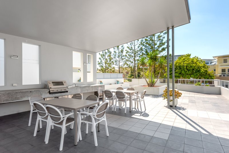 Photo - 122/60 Riverwalk Avenue, Robina QLD 4226 - Image 11