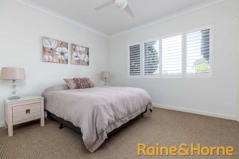 Photo - 1/227 Brisbane Street, Dubbo NSW 2830 - Image 7