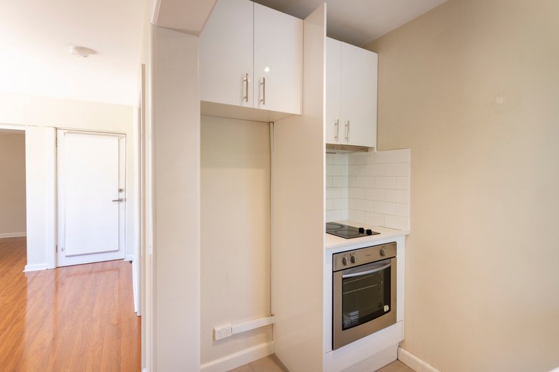 Photo - 12/27 The Grove, Coburg VIC 3058 - Image 5