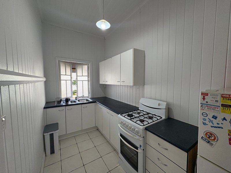 Photo - 1/227 Vulture Street, South Brisbane QLD 4101 - Image 2