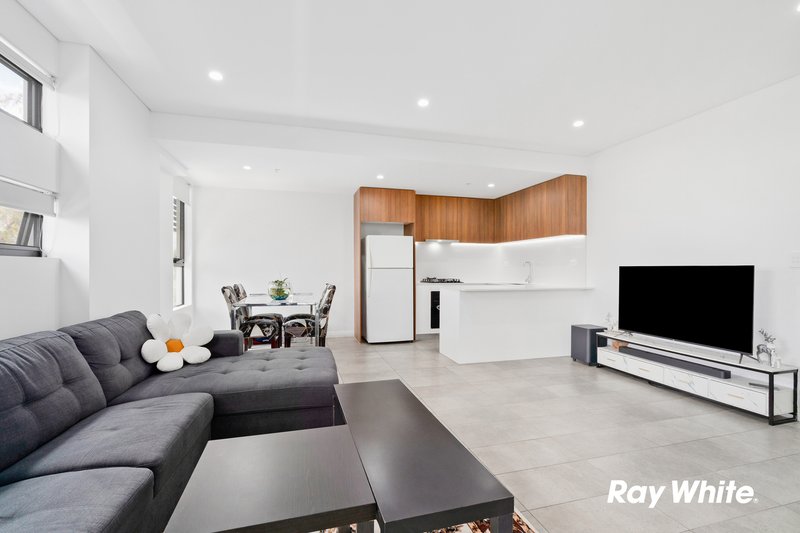 Photo - 12/28-32 Peter Street, Blacktown NSW 2148 - Image 3