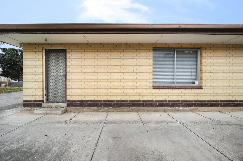 Photo - 1&2/28 Kitchener Street, Kilburn SA 5084 - Image 5