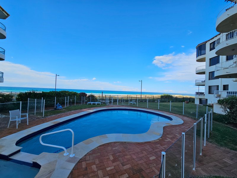 Photo - 12/28 Old Burleigh Road, Broadbeach QLD 4218 - Image 1