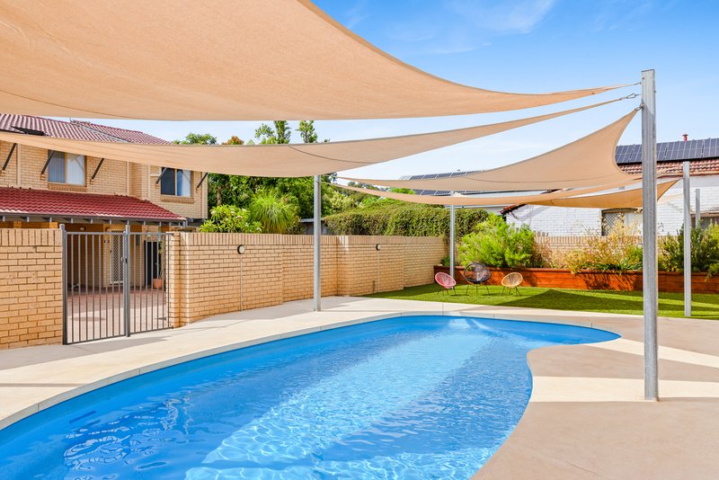 Photo - 12/28 Rushton Street, Burswood WA 6100 - Image 2