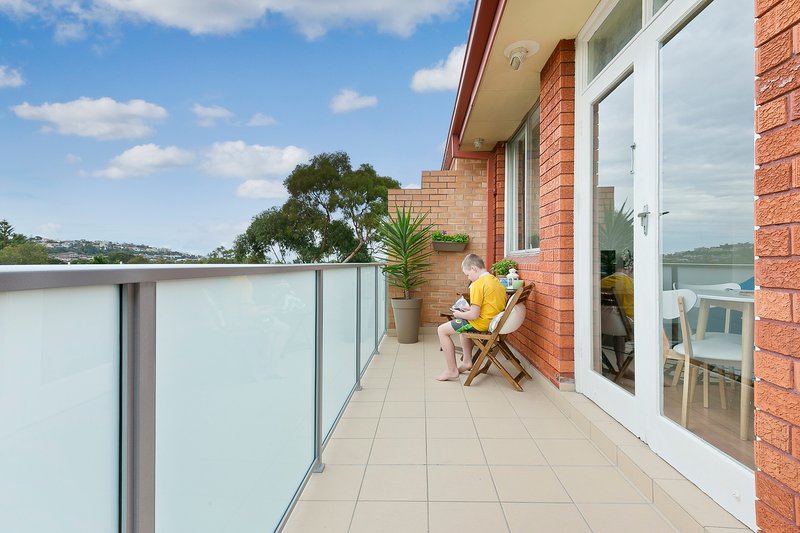 Photo - 12/28 Westminster Avenue, Dee Why NSW 2099 - Image 2