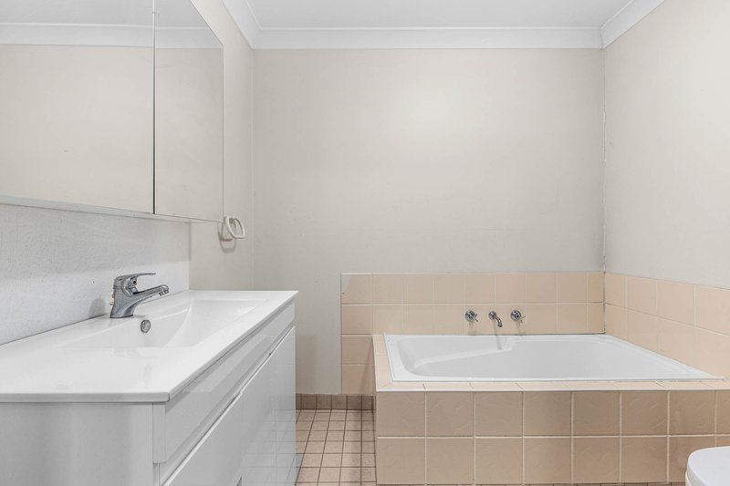 Photo - 12/29-31 Alfred Street, Clemton Park NSW 2206 - Image 7