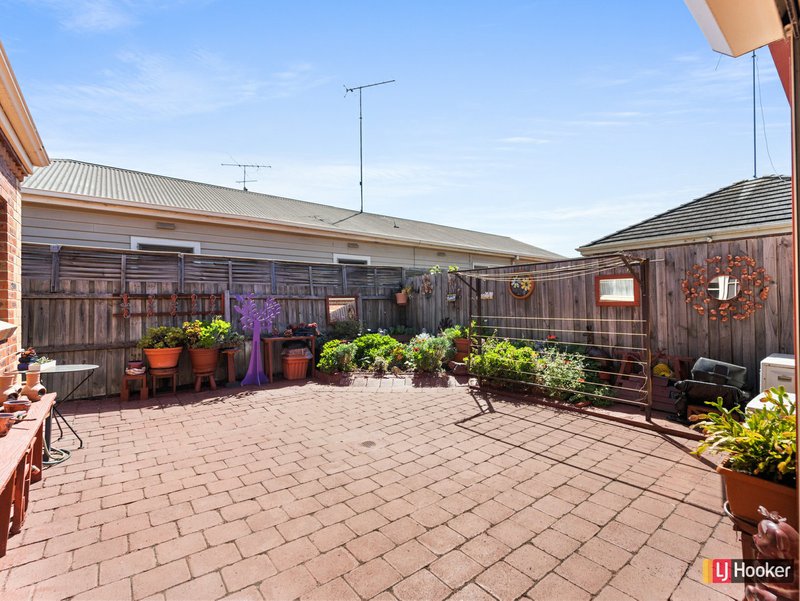 Photo - 1/229 Mckillop Street, East Geelong VIC 3219 - Image 13