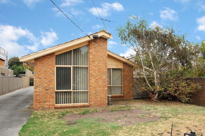 Photo - 1/229 Queen Street, Altona VIC 3018 - Image 3