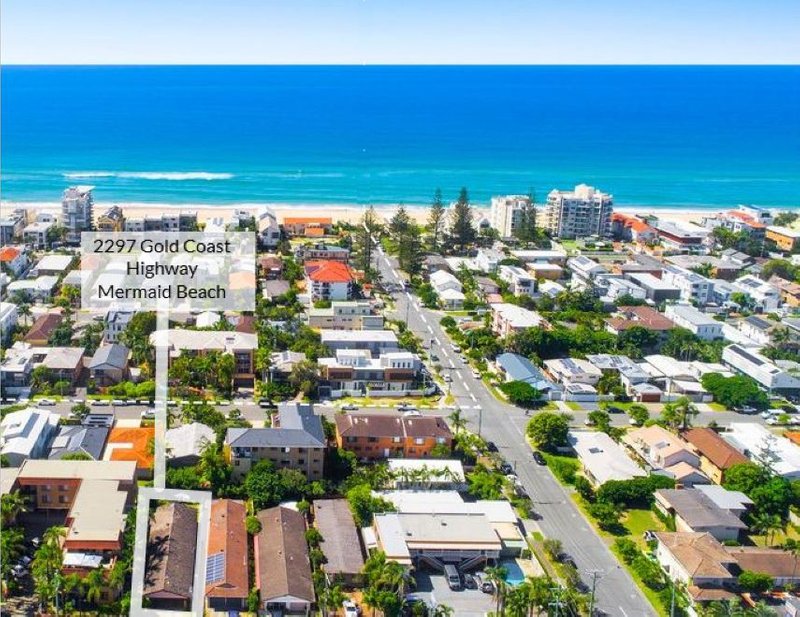 Photo - 1/2297 Gold Coast Highway, Mermaid Beach QLD 4218 - Image 1