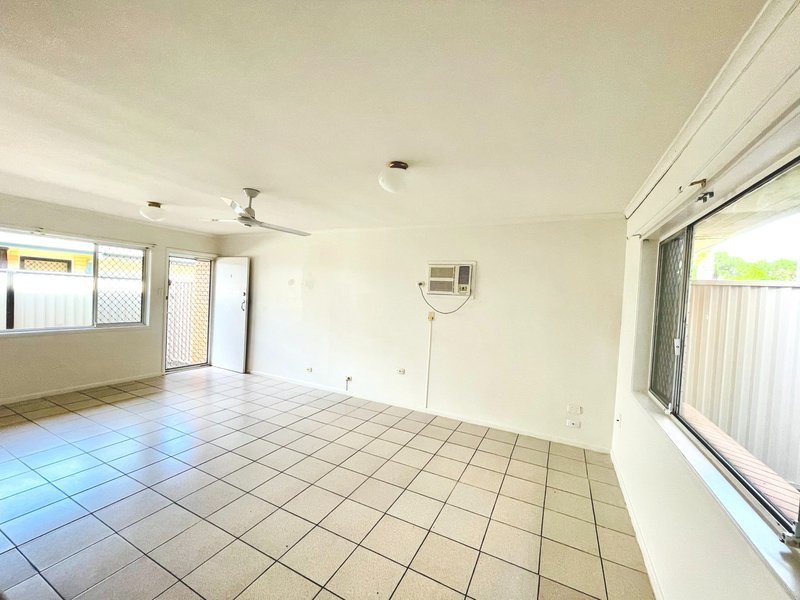 Photo - 1/2297 Gold Coast Highway, Mermaid Beach QLD 4218 - Image 6