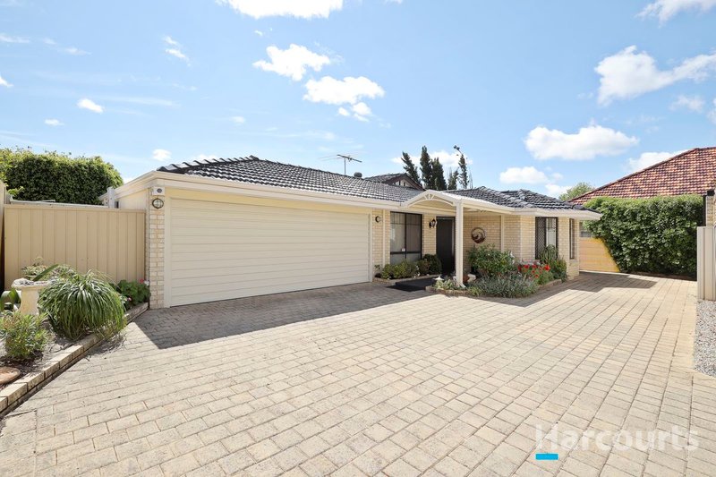 Photo - 122A Shaftesbury Avenue, Bedford WA 6052 - Image 2