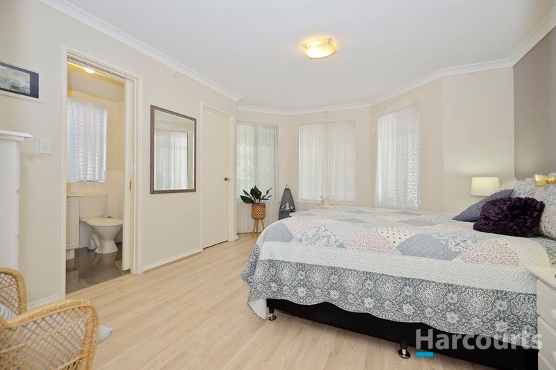 Photo - 122A Shaftesbury Avenue, Bedford WA 6052 - Image 8