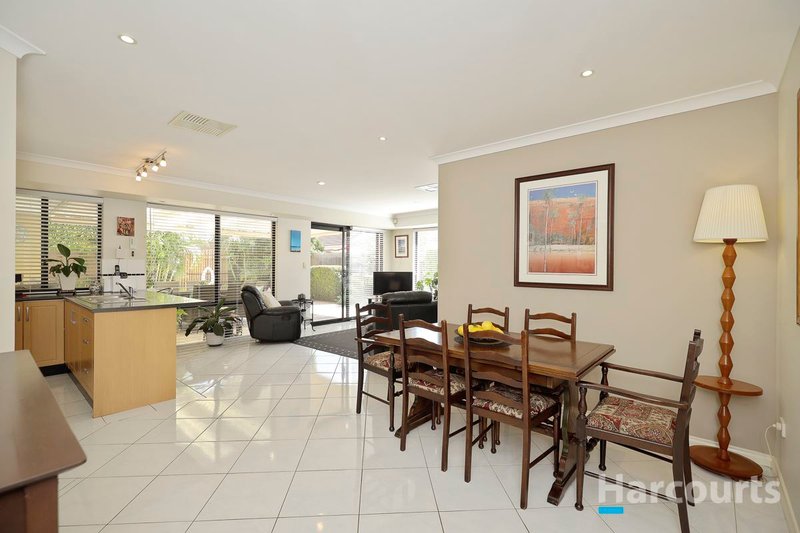 Photo - 122A Shaftesbury Avenue, Bedford WA 6052 - Image 16