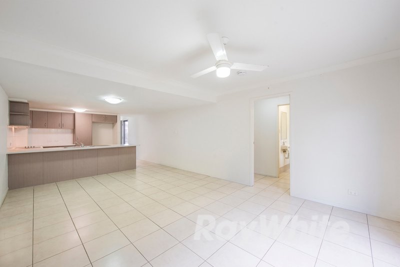 Photo - 1/23-27 Garfield Road, Woodridge QLD 4114 - Image 3