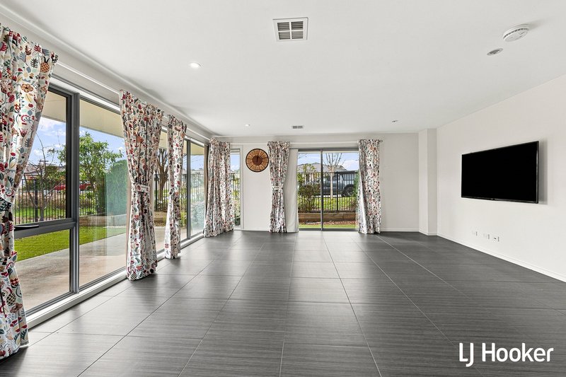 Photo - 12/3 Adventure Street, Harrison ACT 2914 - Image 11