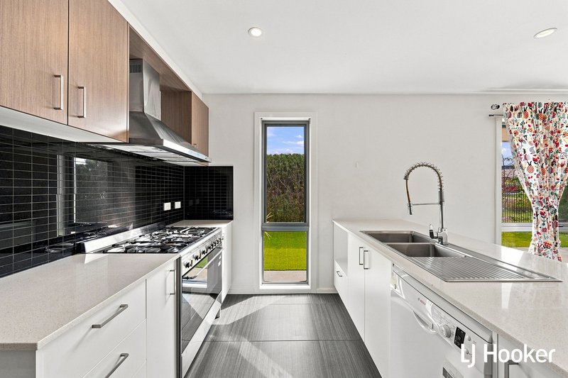 Photo - 12/3 Adventure Street, Harrison ACT 2914 - Image 12