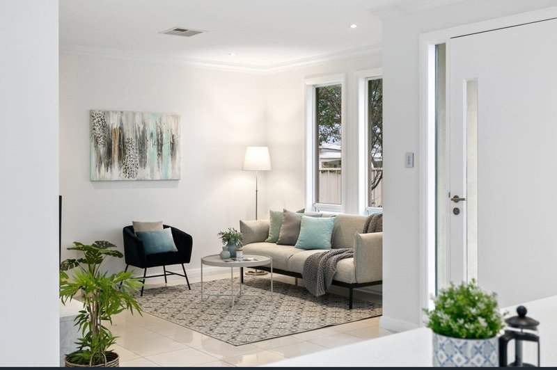 Photo - 1/23 Albany Close, Oaklands Park SA 5046 - Image 2