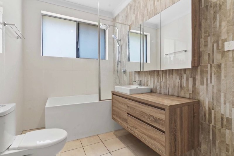 Photo - 123 Bachell Avenue, Lidcombe NSW 2141 - Image 3