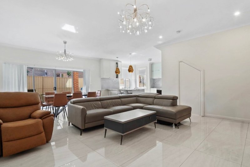 Photo - 123 Bachell Avenue, Lidcombe NSW 2141 - Image 5