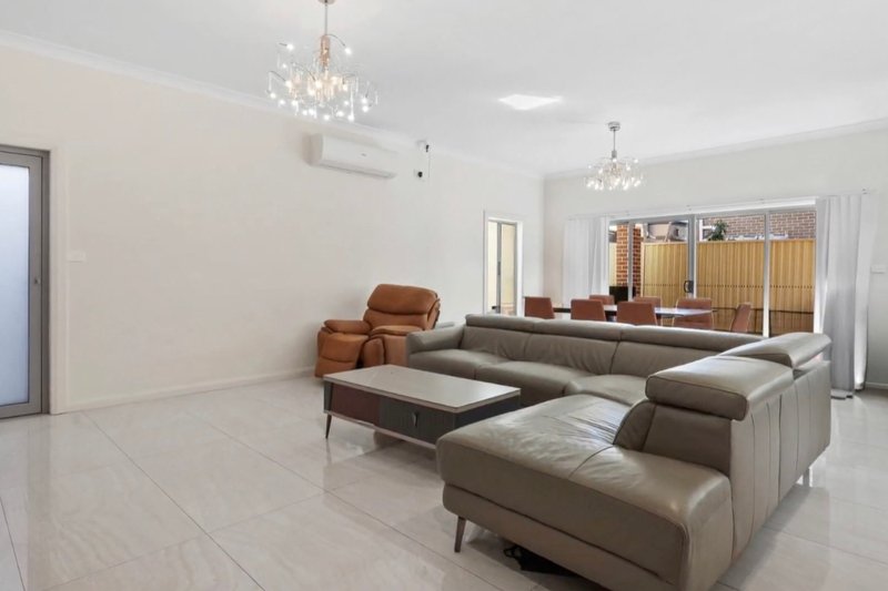 Photo - 123 Bachell Avenue, Lidcombe NSW 2141 - Image 7