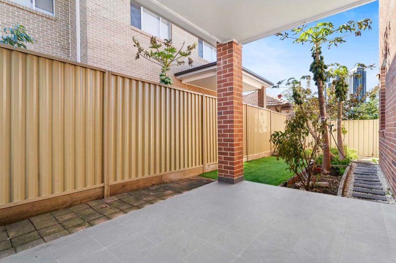 Photo - 123 Bachell Avenue, Lidcombe NSW 2141 - Image 10