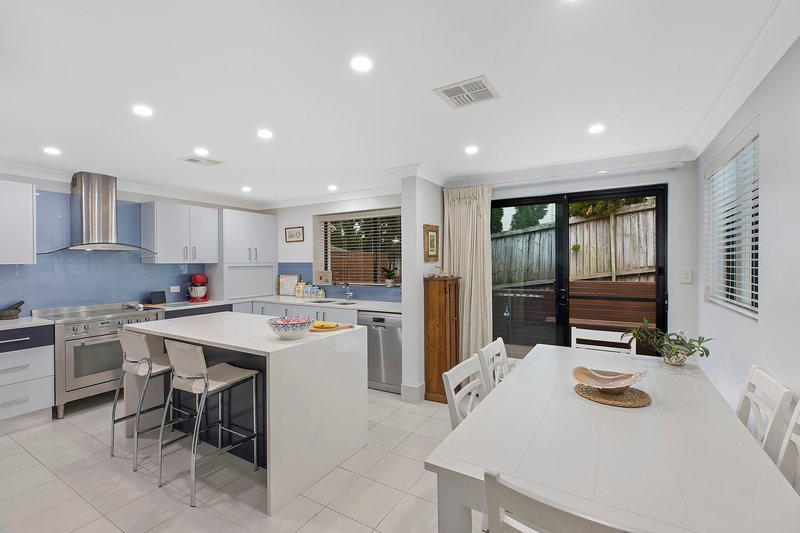 Photo - 1/23 Barnhill Road, Terrigal NSW 2260 - Image 5