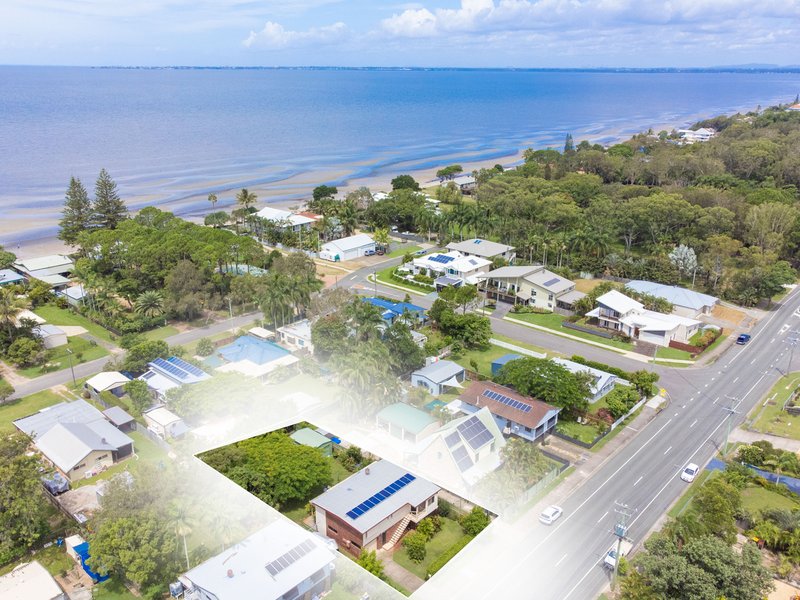 Photo - 123 Bishop Road, Beachmere QLD 4510 - Image 2