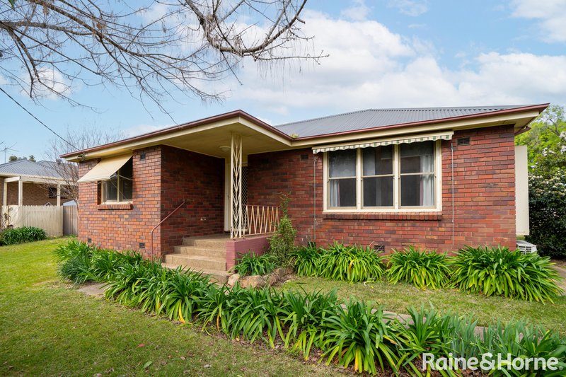 123 Bourke Street, Mount Austin NSW 2650