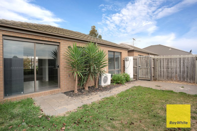 Photo - 12/3 Campaspe Way, Point Cook VIC 3030 - Image 6