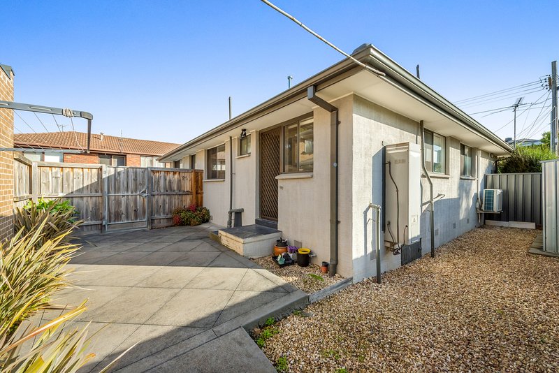 Photo - 1/23 Consort Avenue, Vermont South VIC 3133 - Image 6